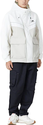 新百伦男女同款拼色连帽防风夹克卡其色 5AC39333-LBE Sizing 新百伦男女同款拼色连帽防风夹克卡其色 5AC39333-LBE