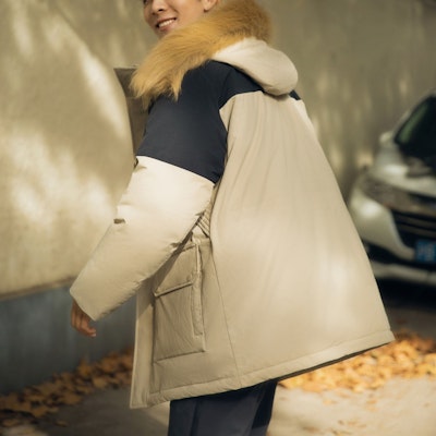 ニューバランス カラーブロック インシュレーテッド パーカージャケット ベージュ 男女兼用 AMJ34323-SOT 1