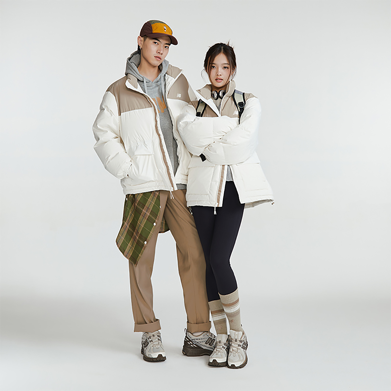 Details for New Balance拼色冬季羽绒外套男女同款卡其色/白色 AMJ34304-CIC