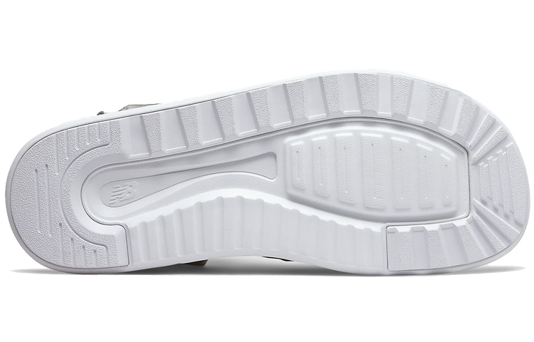 Shop New Balance 舒适缓震凉鞋 灰色 男女通用 SDL750LG