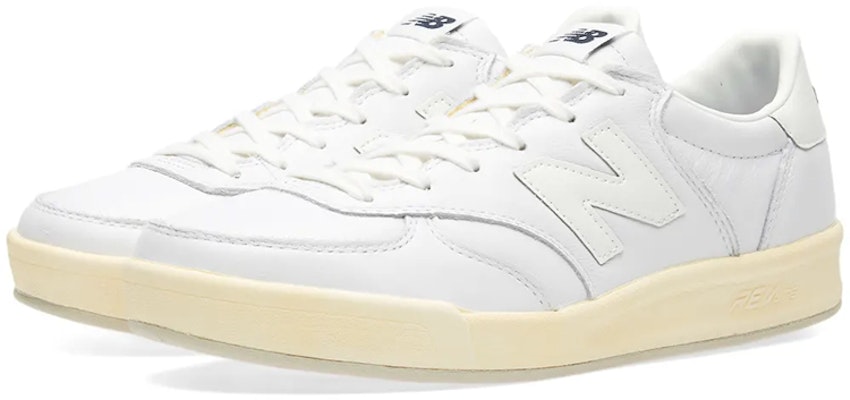 New Balance CRT300 Wear-resistant Non-Slip Low Tops Casual Skateboarding Shoes White CRT300CL Lookbook New Balance CRT300 Wear-resistant Non-Slip Low Tops Casual Skateboarding Shoes White CRT300CL