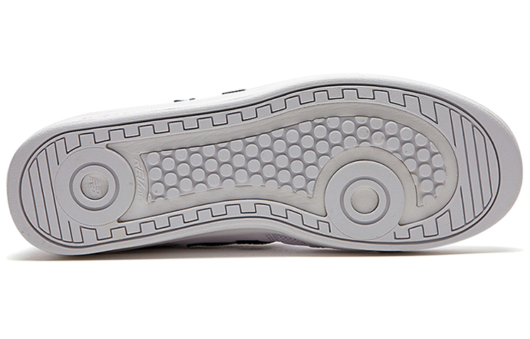 Purchase New Balance CRT300 Blanc/Noir CRT300GH