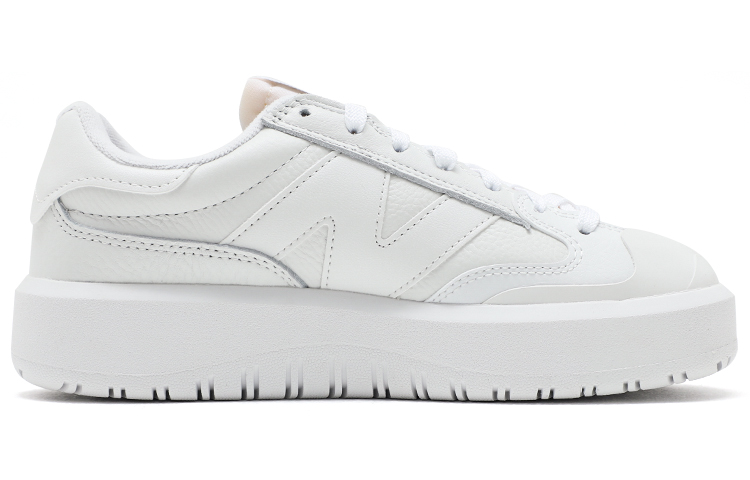 Lookbook New Balance CT302 Schoenen ''Cloud White'' CT302LA(S-BOX)