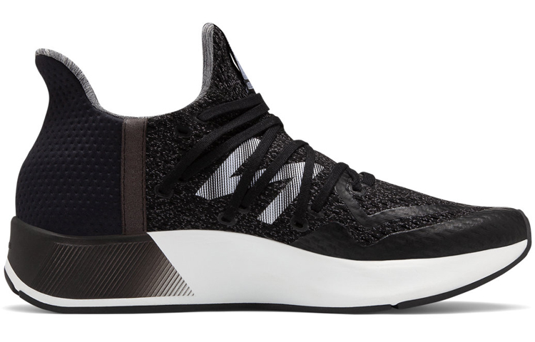 Order New Balance Cypher V2 D ''Zwart'' MSRMCLK2