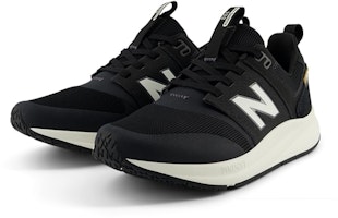 New Balance DynaSoft 900 v2 'Hitam' UA900CB2-2E Purchase New Balance DynaSoft 900 v2 'Hitam' UA900CB2-2E
