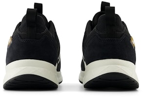 New Balance DynaSoft 900 v2 'Hitam' UA900CB2-2E Sizing New Balance DynaSoft 900 v2 'Hitam' UA900CB2-2E