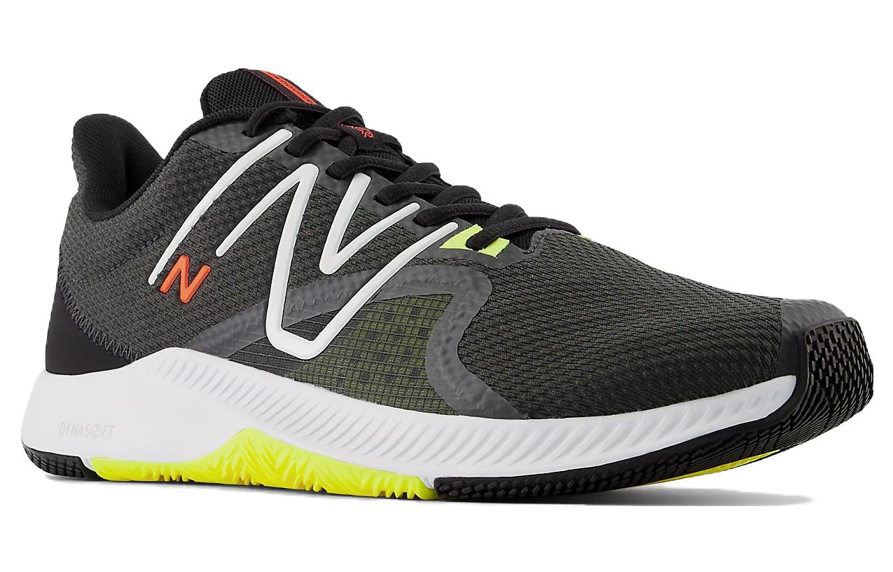 Lookbook New Balance DynaSoft TRNR v2 ''Nero Giallo'' MXTRNRN2
