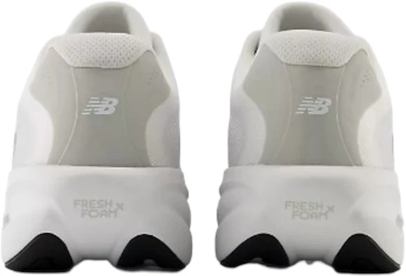 New Balance 橢圓 V1 白灰配色 MELPS5UC Lookbook New Balance 橢圓 V1 白灰配色 MELPS5UC