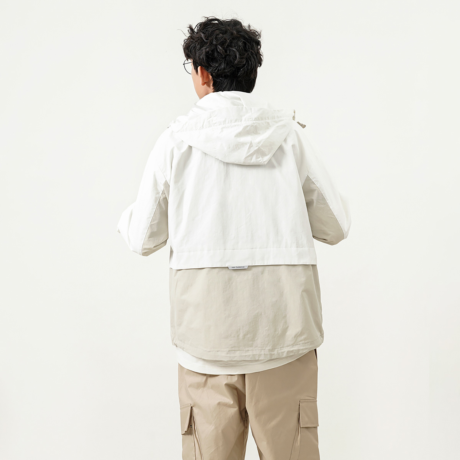 Purchase New Balance 刺绣logo拼色连帽外套 白色 男女同款 秋季系列 5AC14103-BEI