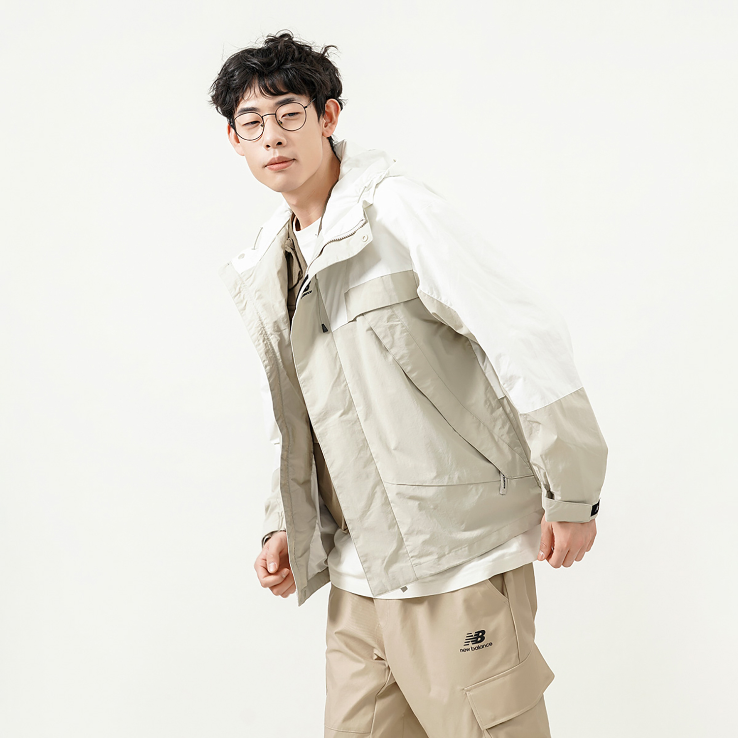 Cheap New Balance 刺绣logo拼色连帽外套 白色 男女同款 秋季系列 5AC14103-BEI