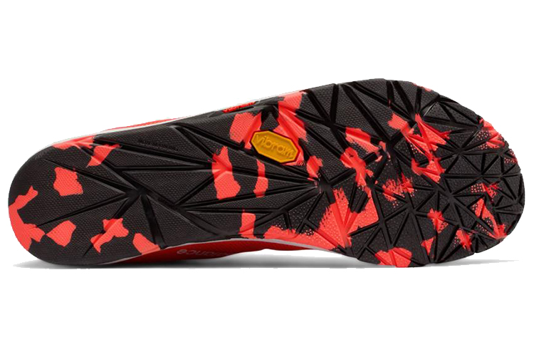 Shop New Balance Eksklusif Minimus 20 v6 'Hitam Jingga Putih' MX20OG6