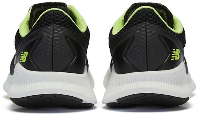 Sepatu New Balance FCFL Hitam/Putih MFCFLSC1 Shop Sepatu New Balance FCFL Hitam/Putih MFCFLSC1