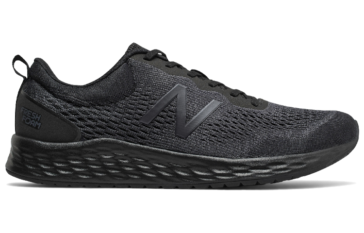 Order New Balance NB Arishi V3系列 低筒 跑步鞋 男款 全黑