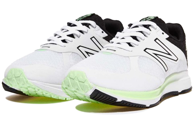 Lookbook New Balance Flash v5 Low-Top Hitam/'Putih' MFLSHWB5