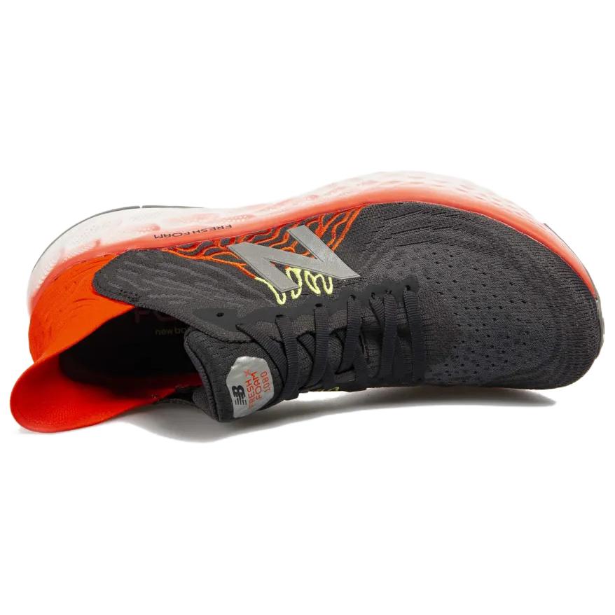 Lookbook New Balance Fresh Foam 1080v10 'Hitam Keluli' M1080M10