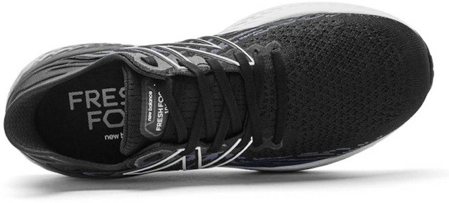 New Balance Fresh Foam 1080v11 'Hitam Petir' M1080B11 Lookbook New Balance Fresh Foam 1080v11 'Hitam Petir' M1080B11