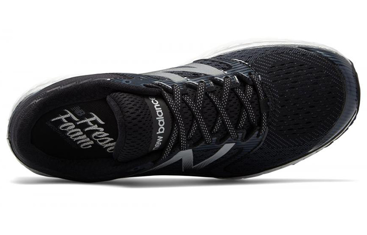 Lookbook New Balance Fresh Foam 1080v7 'Hitam' M1080BW7