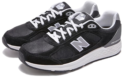 Sepatu New Balance Fresh Foam 1880 'Hitam Abu Putih' MW1880CR Lookbook Sepatu New Balance Fresh Foam 1880 'Hitam Abu Putih' MW1880CR