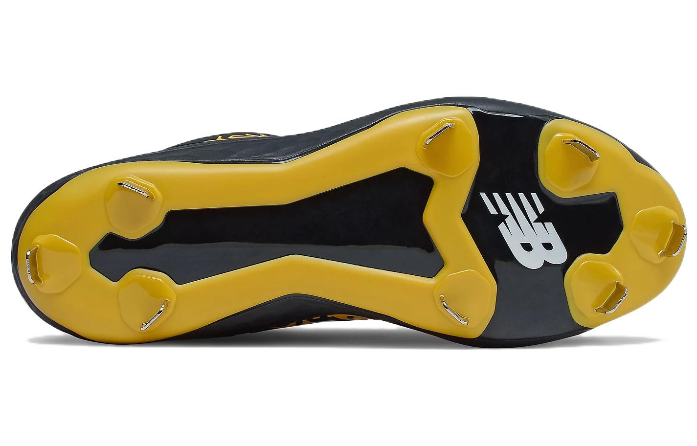 Shop New Balance Fresh Foam 3000 v5 Metal 低筒舒適耐磨訓練鞋 黑黃