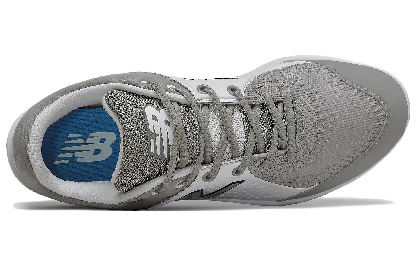 Lookbook New Balance Fresh Foam 3000 v5 Metal 舒適耐磨低筒訓練鞋 白灰