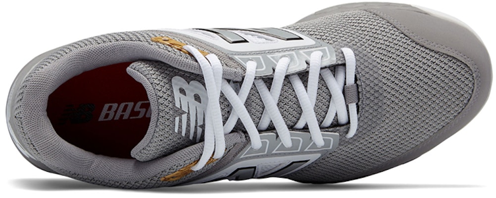 New Balance Fresh Foam 3000v4 Turf 'Grey White' T3000GW4 Lookbook New Balance Fresh Foam 3000v4 Turf 'Grey White' T3000GW4