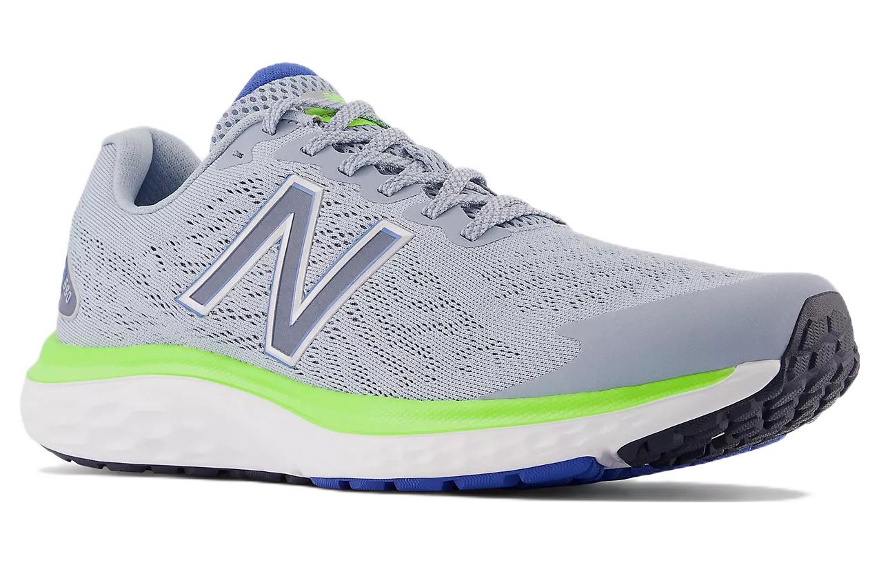 Lookbook 뉴발란스 프레시폼 680v7 '아틱 그레이 픽셀 그린' M680GG7