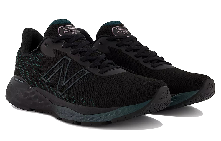 Lookbook ニューバランス FF880v11 GTX 黒/青緑 M880X11