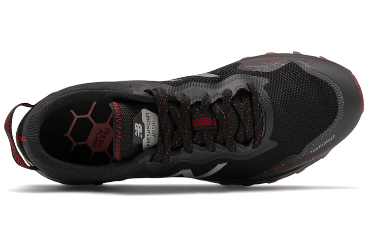 Lookbook New Balance Fresh Foam Arishi Trail ''Noir Rouge'' MTARISN1