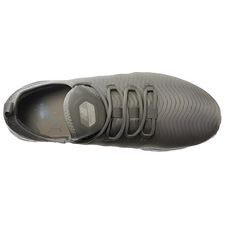 Shop New Balance Arishi 低筒跑步鞋 灅色