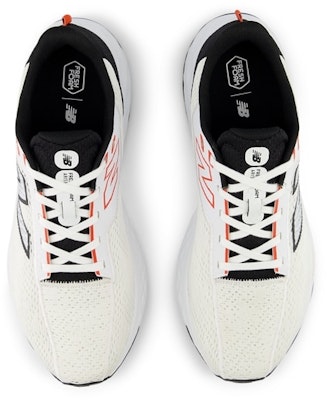 New Balance Fresh Foam Arishi v4 'Putih' MARISYR4-2E Lookbook New Balance Fresh Foam Arishi v4 'Putih' MARISYR4-2E