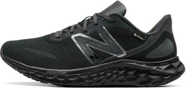 New Balance Fresh Foam Arishi v4 GORE-TEX 'Triple Black' Hitam Polos MARISGB4 Buy New Balance Fresh Foam Arishi v4 GORE-TEX 'Triple Black' Hitam Polos MARISGB4