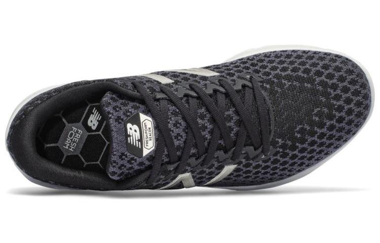Lookbook New Balance Fresh Foam Beacon ''Zwart'' MBECNBK