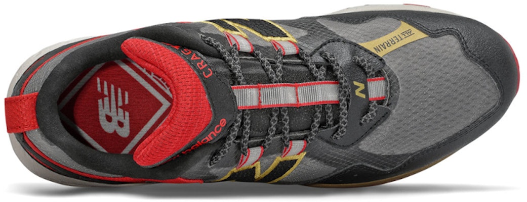 New Balance Fresh Foam Crag Trail Wide 'Black Red' MTCRGCN2 Lookbook New Balance Fresh Foam Crag Trail Wide 'Black Red' MTCRGCN2