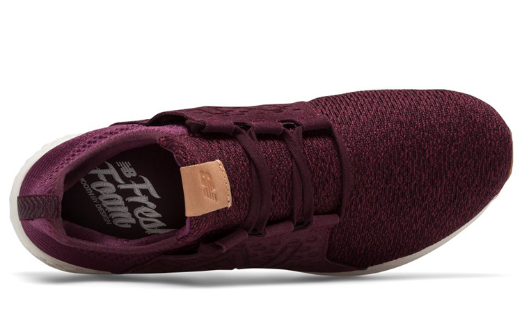 Lookbook New Balance Fresh Foam Cruz 'Burgundy Gum' Warna Merah Marun Gum. MCRUZOM