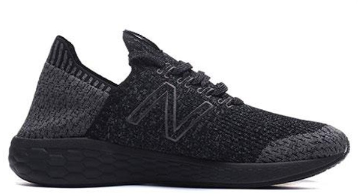 New Balance Fresh Foam Cruz Sock 'Hitam Abu Gelap' MCRZSSM2 Lookbook New Balance Fresh Foam Cruz Sock 'Hitam Abu Gelap' MCRZSSM2