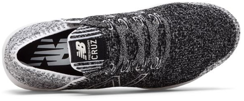 New Balance Fresh Foam Cruz v2 SockFit 'Hitam Putih' MCRZSLB2 Lookbook New Balance Fresh Foam Cruz v2 SockFit 'Hitam Putih' MCRZSLB2