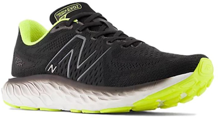 New Balance Fresh Foam EVOZ v3 'Hitam Volt' MEVOZLB3 Lookbook New Balance Fresh Foam EVOZ v3 'Hitam Volt' MEVOZLB3