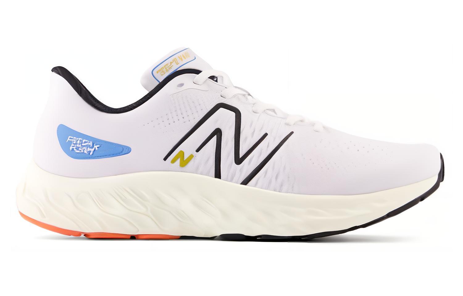 Lookbook New Balance Fresh Foam Evoz v3 'Putih' MEVOZRW3