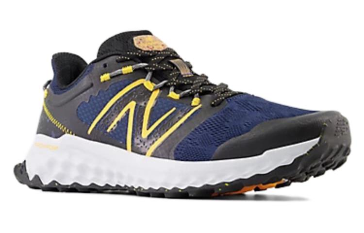 Lookbook New Balance Fresh Foam Garoé 'Azul Marino y Caléndula' MTGARON1