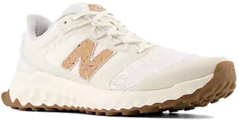 New Balance NB Fresh Foam 舒適減震防滑耐磨透氣 低幫跑步鞋 男款 米色 Lookbook New Balance NB Fresh Foam 舒適減震防滑耐磨透氣 低幫跑步鞋 男款 米色