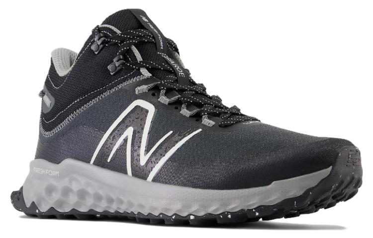 Lookbook New Balance Fresh Foam Garoé Mid 'Hitam Kelabu Bayang' MTGAMCLB