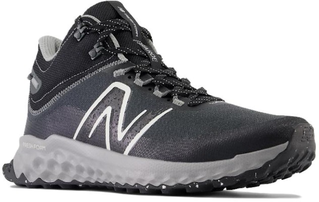 New Balance Fresh Foam Garoé Mid 'Hitam Kelabu Bayang' MTGAMCLB Lookbook New Balance Fresh Foam Garoé Mid 'Hitam Kelabu Bayang' MTGAMCLB