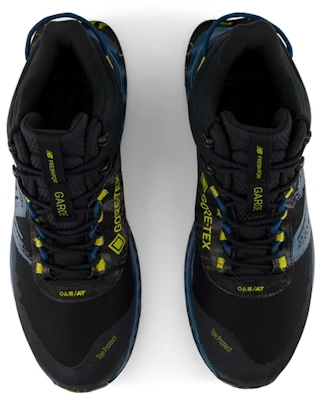 New Balance Fresh Foam Garoe Mid-Cut GTX 'Hitam Biru' MTGAMGT1-2E Lookbook New Balance Fresh Foam Garoe Mid-Cut GTX 'Hitam Biru' MTGAMGT1-2E