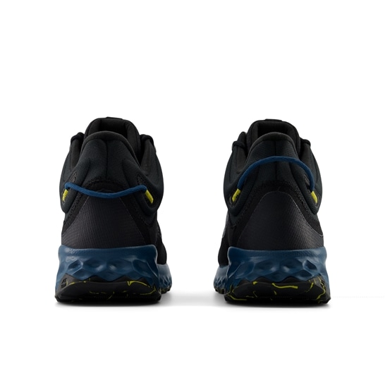 Sizing New Balance Fresh Foam Garoe Mid-Cut GTX 'Hitam Biru' MTGAMGT1-2E