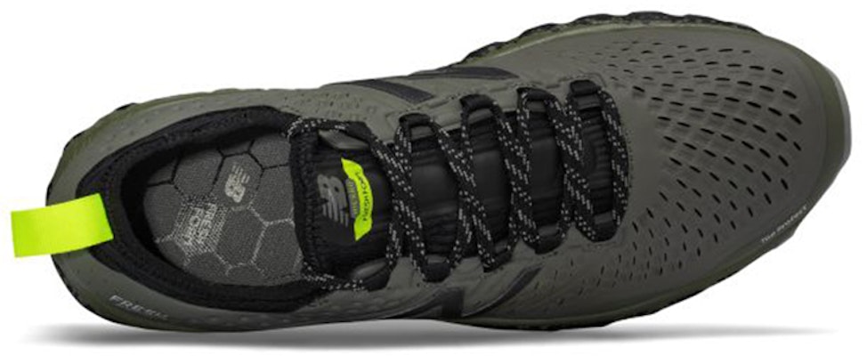 新百伦 Fresh Foam Hierro v3 越野跑鞋 減震耐磨透氣 低筒 军绿色 Lookbook 新百伦 Fresh Foam Hierro v3 越野跑鞋 減震耐磨透氣 低筒 军绿色