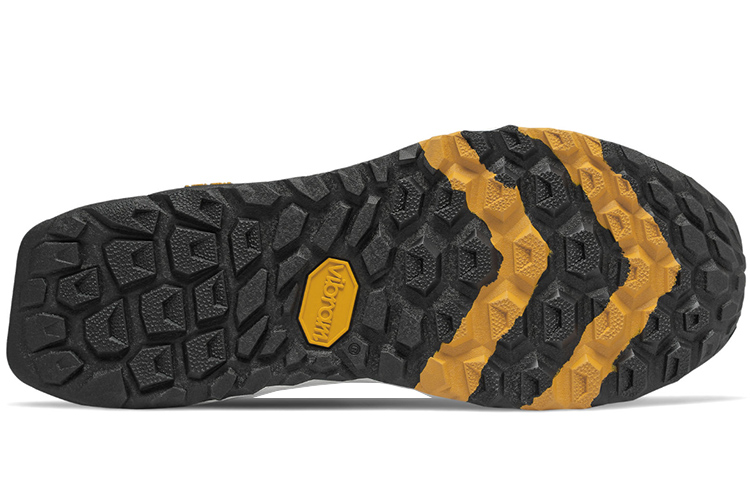 Shop New Balance Fresh Foam Hierro v5 Uomo D MTHIERG5
