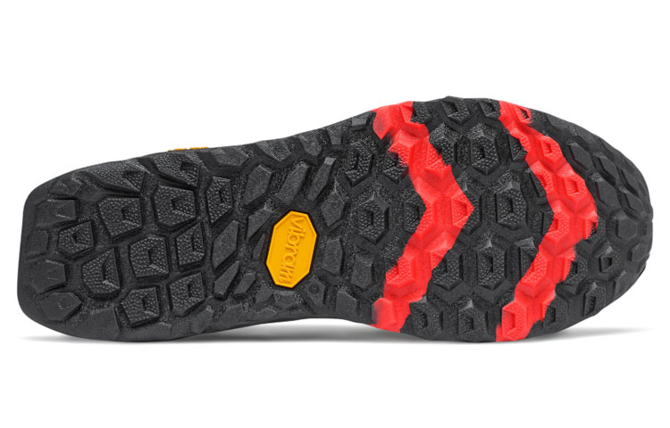 Shop 新百伦 Fresh Foam Hierro V5 Gore-Tex "黑色" MTHIEBX5