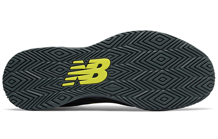 Shop New Balance 新鮮泡沫Lav 黑黃