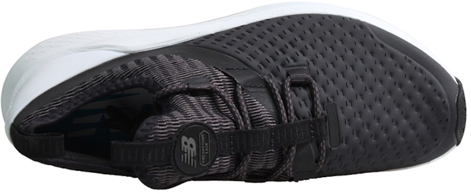 New Balance Fresh Foam Lazr 系列 深灰色 Lookbook New Balance Fresh Foam Lazr 系列 深灰色
