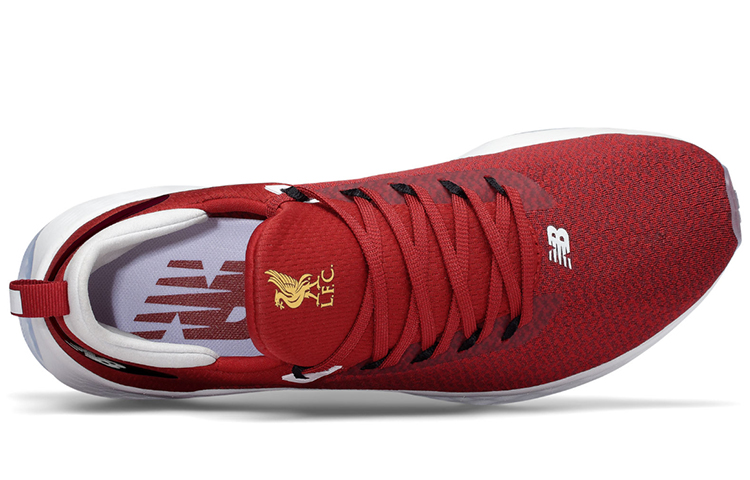 Lookbook ニューバランス フレッシュフォーム LAZR v2 Dワイド 赤 MLAZRLF